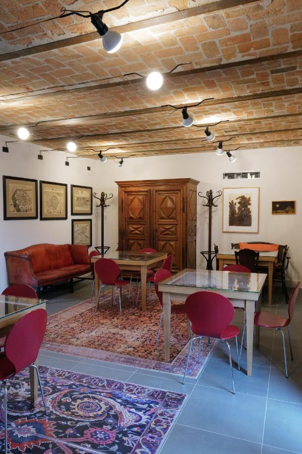 Foresteria, Winery & Events Destination Monforte dʼAlba Buitenkant foto